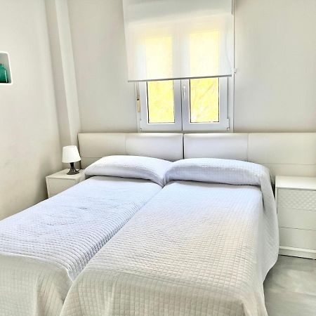Sitio de Calahonda Mi Capricho 3-5 Beachfront- Apartment With Sea Views In Costa Del Sol מראה חיצוני תמונה