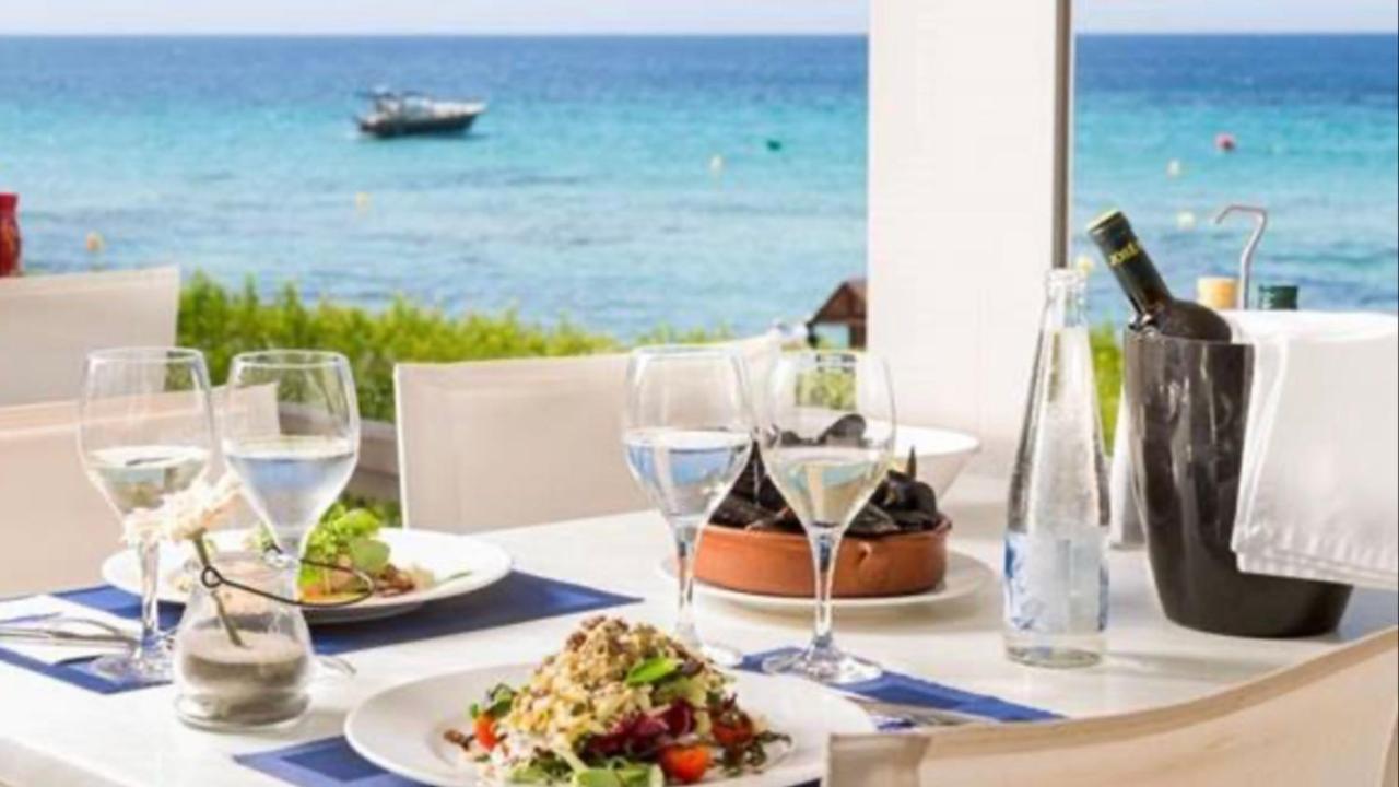 Sitio de Calahonda Mi Capricho 3-5 Beachfront- Apartment With Sea Views In Costa Del Sol מראה חיצוני תמונה