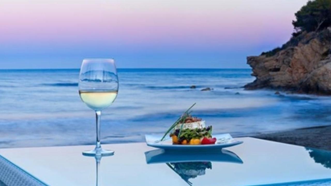 Sitio de Calahonda Mi Capricho 3-5 Beachfront- Apartment With Sea Views In Costa Del Sol מראה חיצוני תמונה