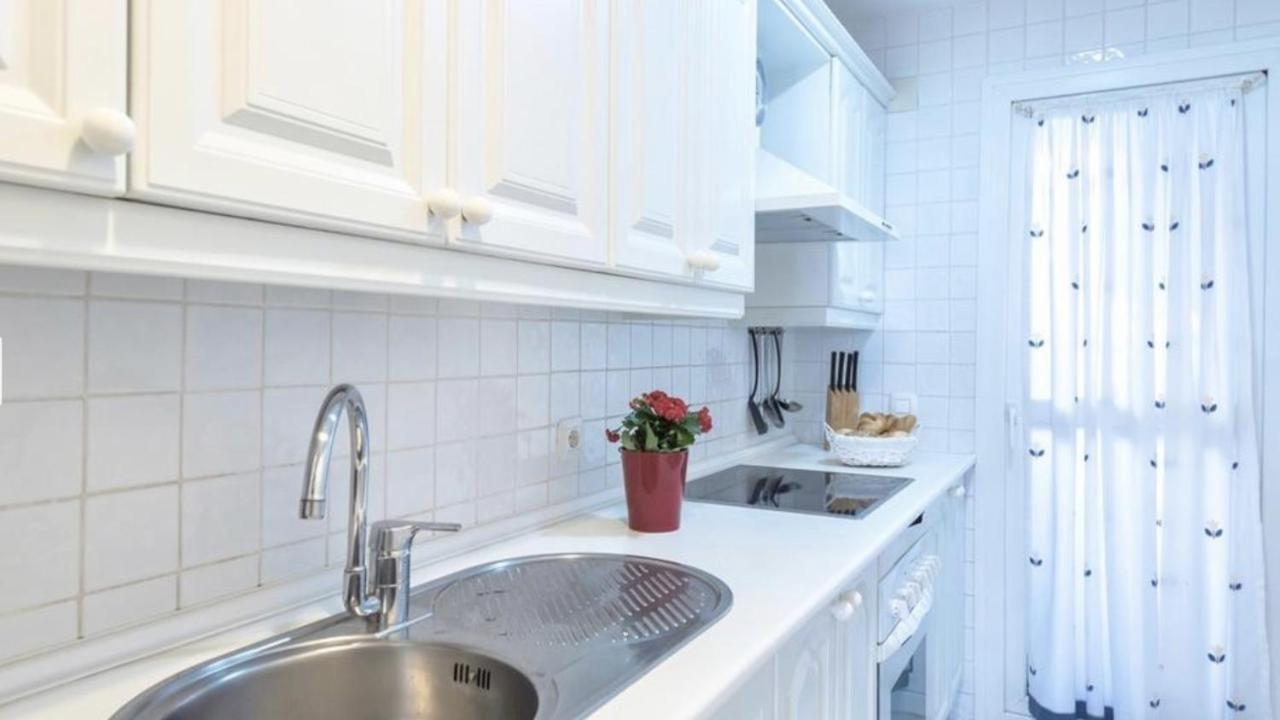 Sitio de Calahonda Mi Capricho 3-5 Beachfront- Apartment With Sea Views In Costa Del Sol מראה חיצוני תמונה