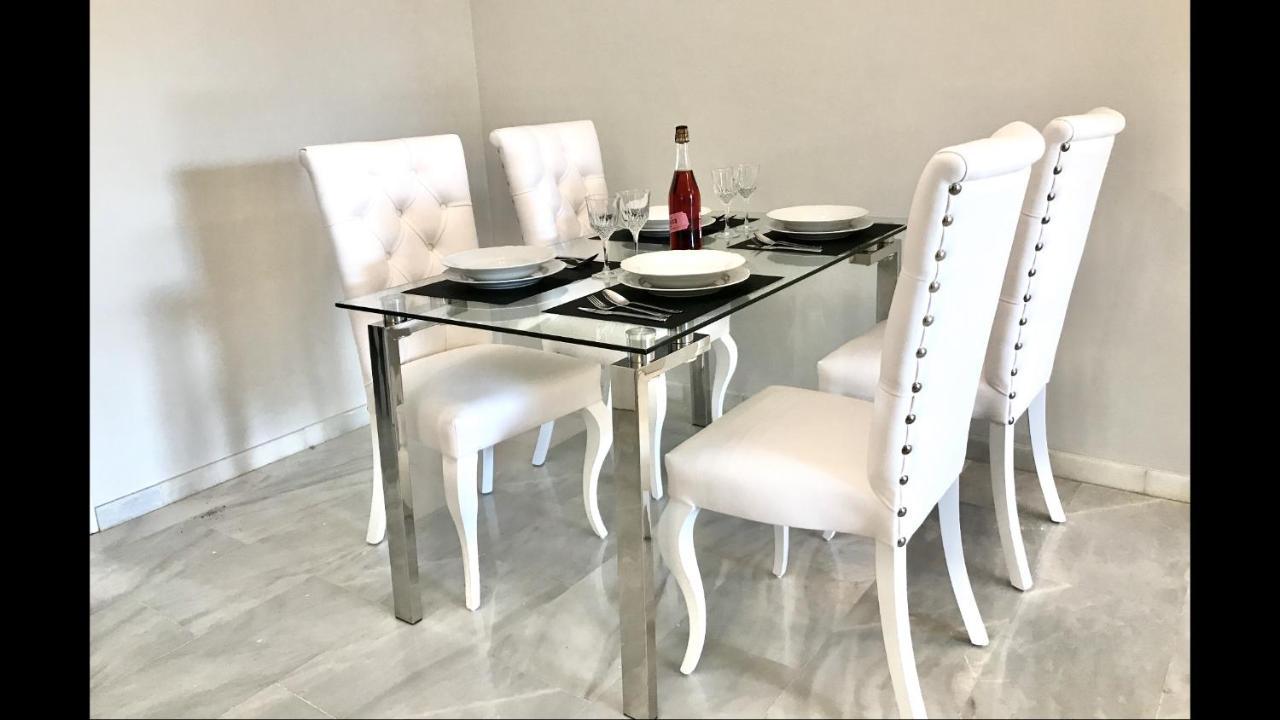 Sitio de Calahonda Mi Capricho 3-5 Beachfront- Apartment With Sea Views In Costa Del Sol מראה חיצוני תמונה